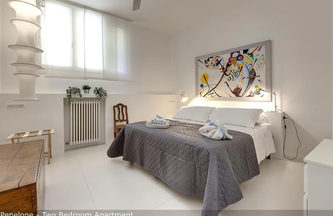 Ulisse & Penelope Apartments By Mamo Florence-1